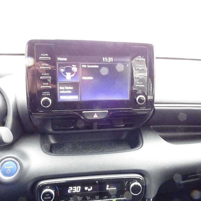 Toyota Yaris Hybrid 5-Türer 1.5 VVT-i Team Deutschland