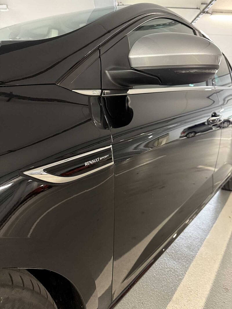 Renault Megane ENERGY TCe 205 EDC GT