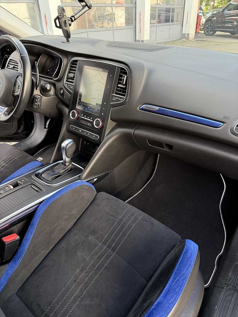 Renault Megane ENERGY TCe 205 EDC GT