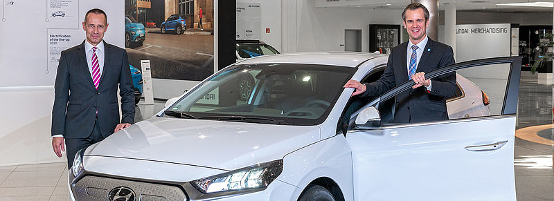 Offenbacher Oberbürgermeister fährt weiterhin Hyundai IONIQ Elektro